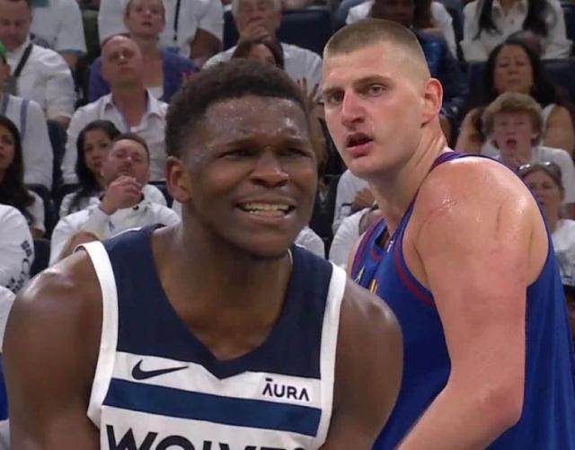 v体育-多位壮汉怼脸爱德华兹 掘金防守调整锁死森林狼